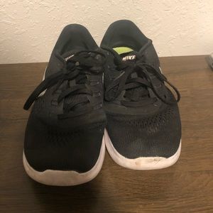 Nike black and white free run sneakers